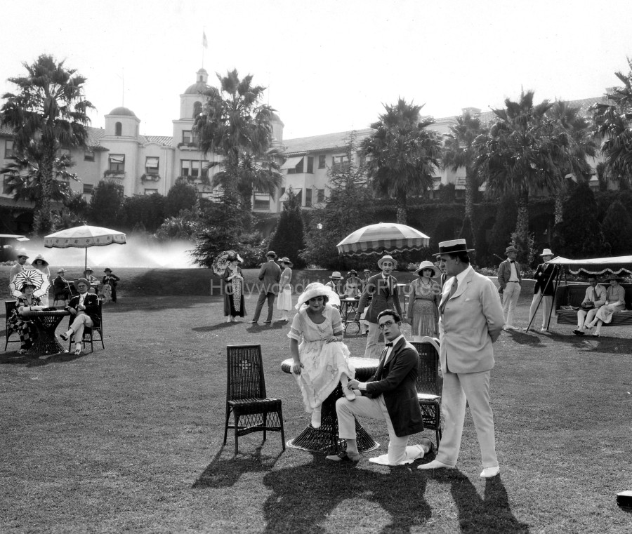Beverly Hills Hotel 1921 .jpg